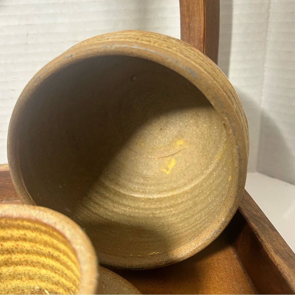 Studio Art Pottery Large Rustic Ceramic Butter Bell Saucer Signed by Artist - Picture 4 of 6